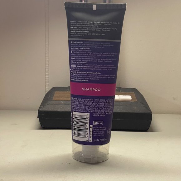John Frieda Frizz Ease BROKEN CAP Flawlessly Straight Shampoo Keratin 250ml - Picture 2 of 7